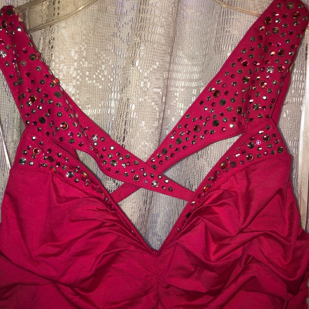 Dress - Picture 3 of 4